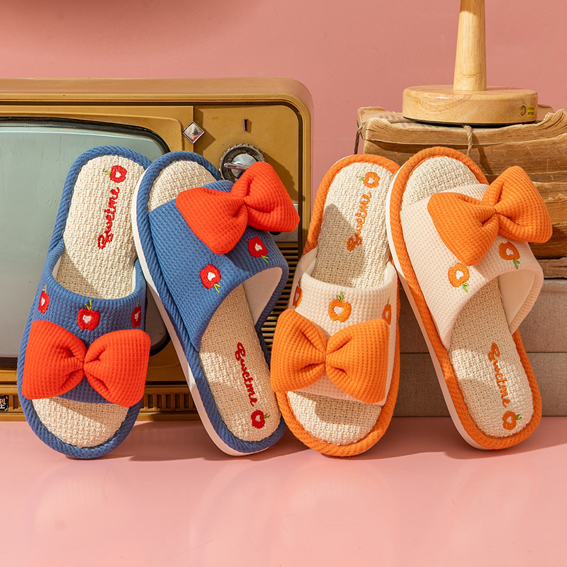 Comfort Linen Slippers for Cou - огляд і ціна Linen Roller Blind