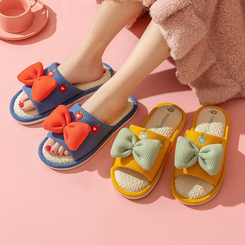 Comfort Linen Slippers for Cou - огляд і ціна Linen Roller Blind